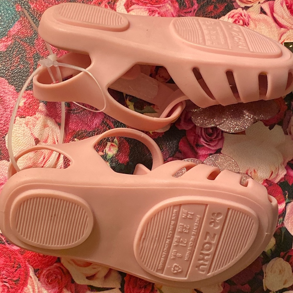 Shoes - Picture 3 of 5